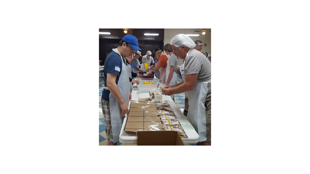 Firestone Building Products Employees volunteer Northern kentucky hunger relief